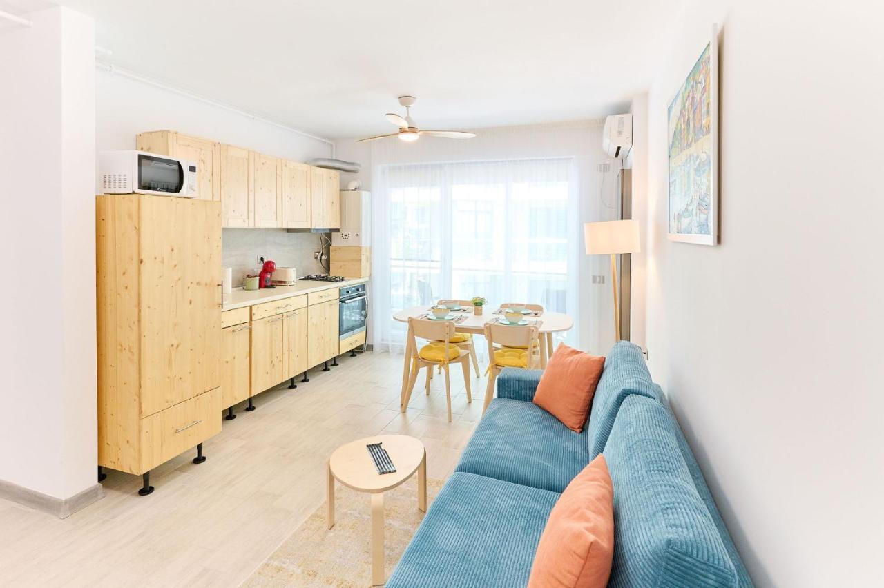 Blacksearama Apartment- Spa, Pools And Parking Mamaia Exteriör bild