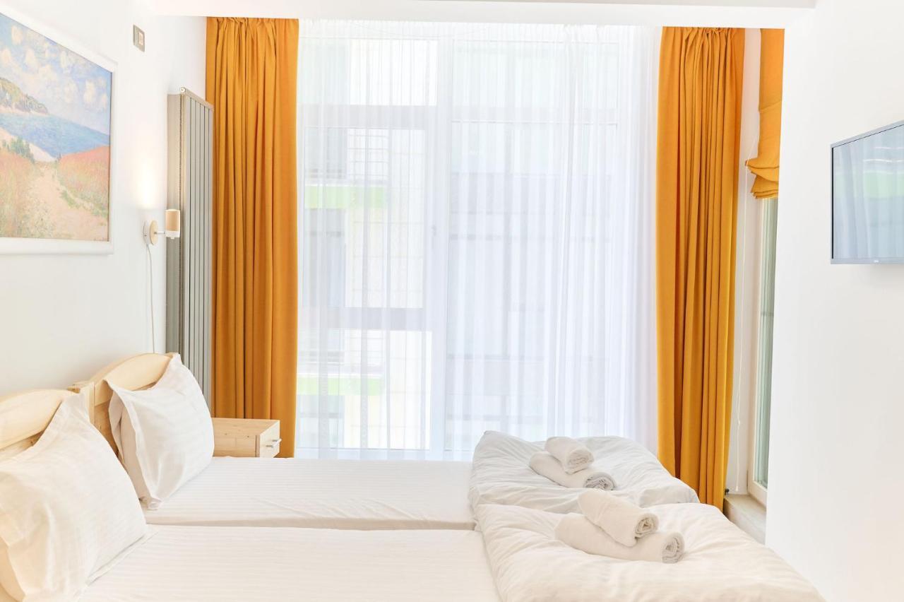 Blacksearama Apartment- Spa, Pools And Parking Mamaia Exteriör bild