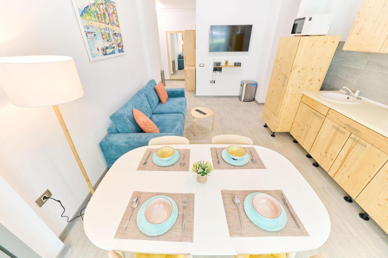 Blacksearama Apartment- Spa, Pools And Parking Mamaia Exteriör bild